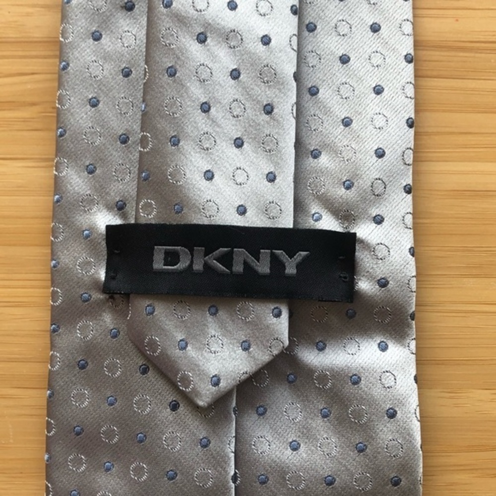 DKNY Silk Tie In Light Silver/Grey